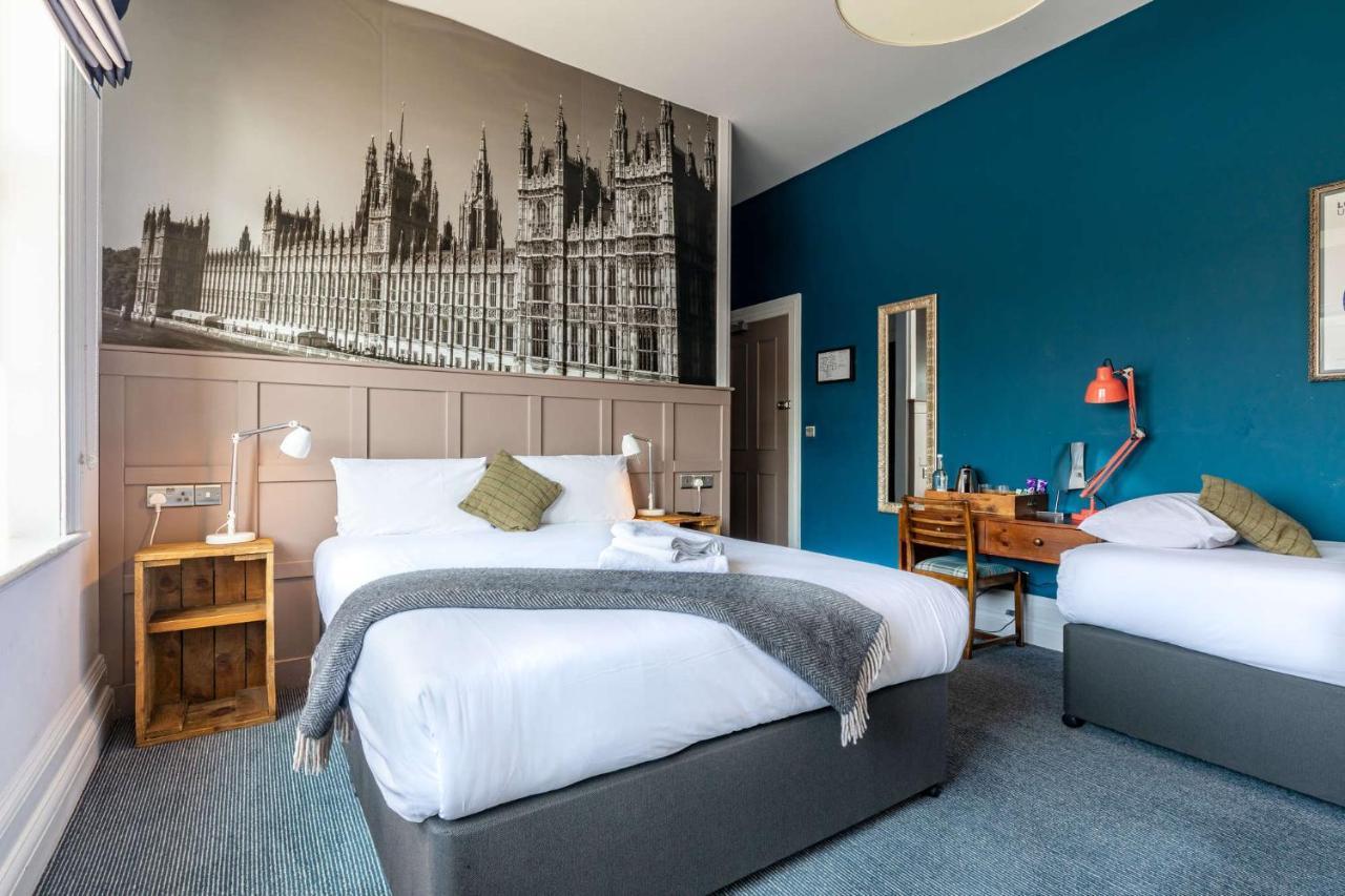 The Station Hotel London Exterior photo