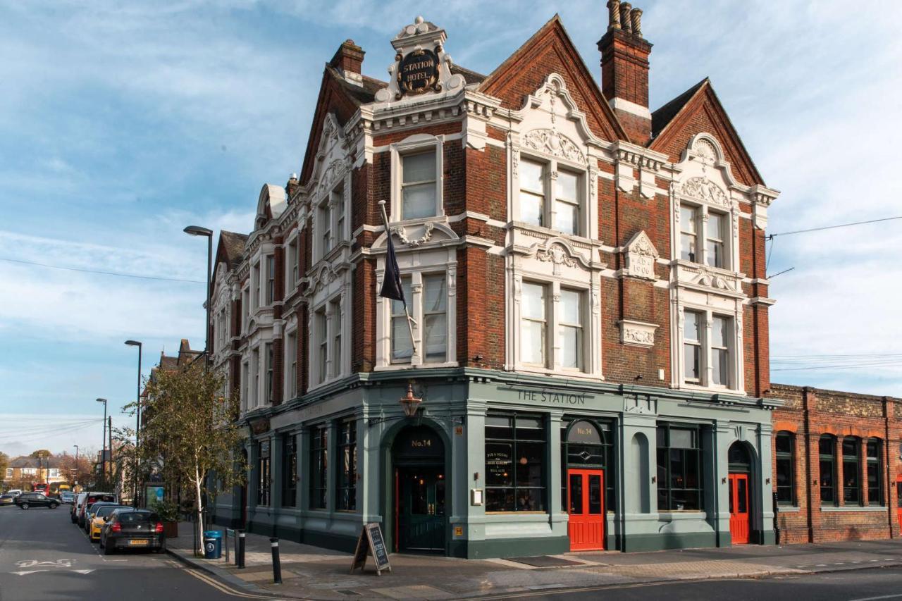 The Station Hotel London Exterior photo