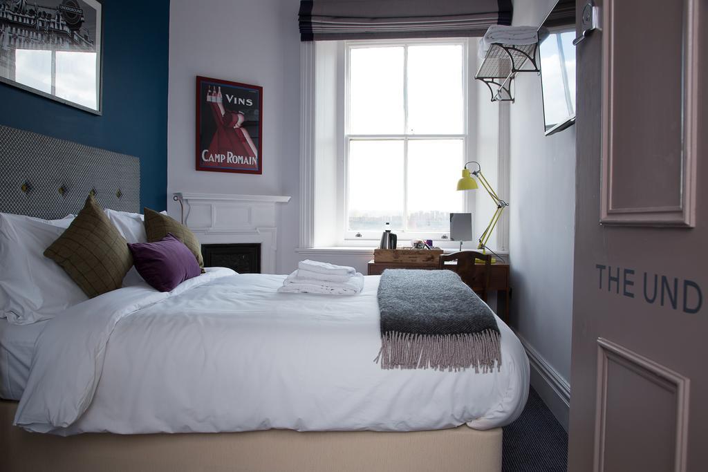 The Station Hotel London Exterior photo