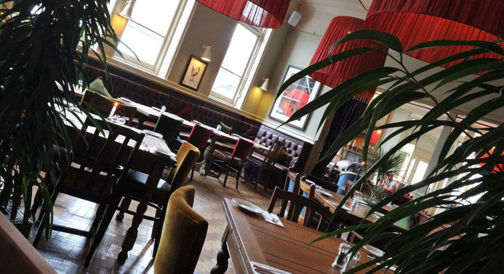 The Station Hotel London Exterior photo