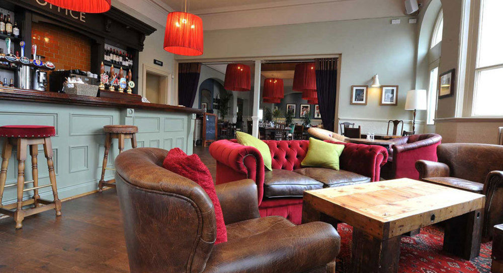 The Station Hotel London Exterior photo