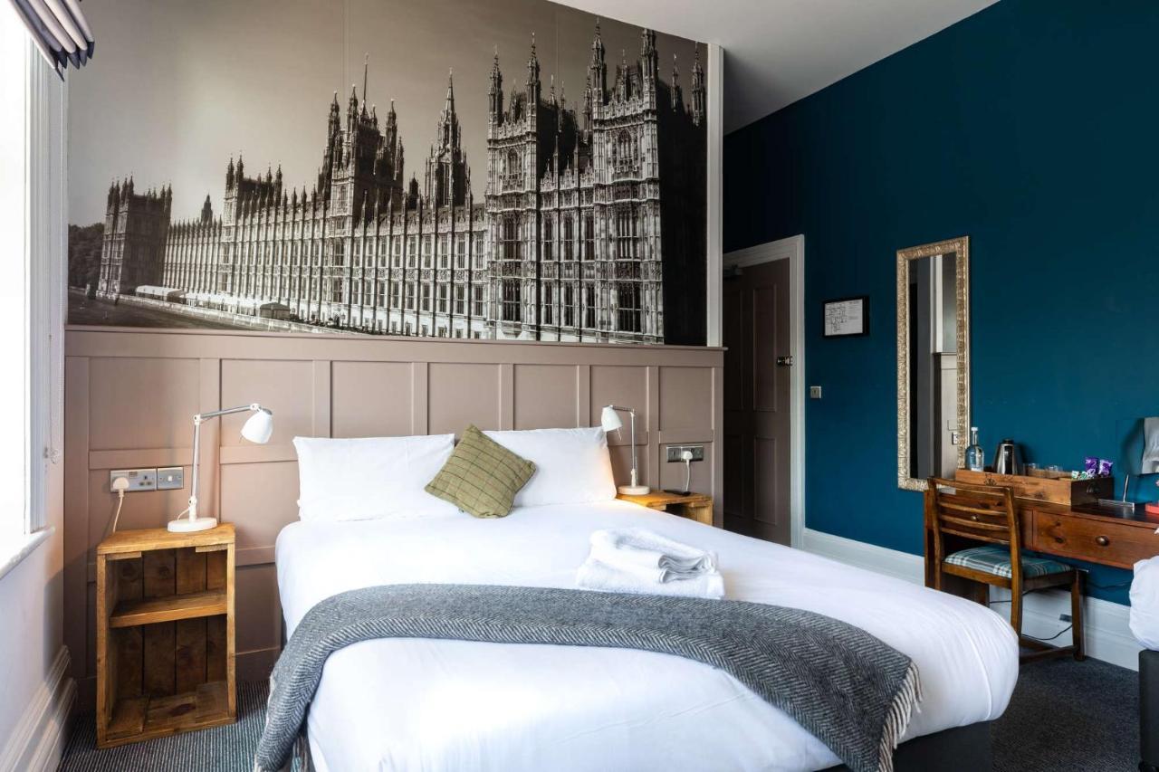 The Station Hotel London Exterior photo